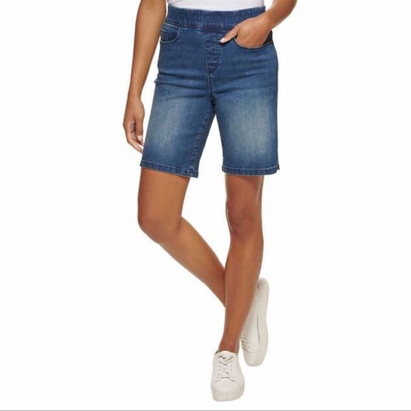 DKNY Jean Ladies' Bermuda Short - Picture 7 of 7
